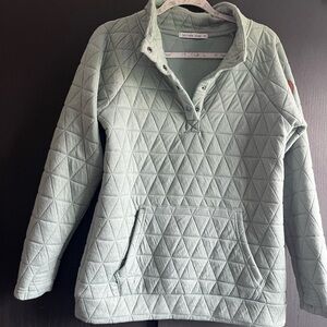 Michelle Mae Boutique Quilted Quarter Button Sweatshirt size Small